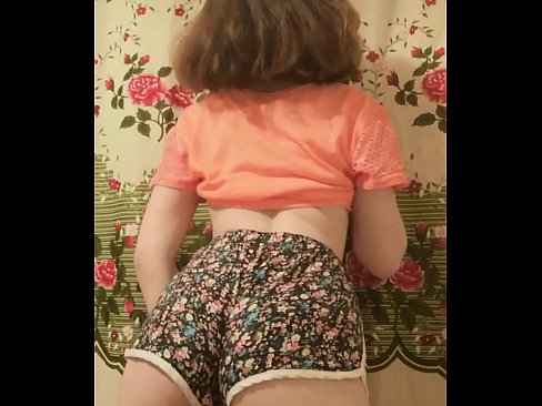 ❤️ Seksikäs nuori beibi riisuu shortsinsa kameran edessä ❌ Porno at fi.sexafinkarasskaz.ru ❤