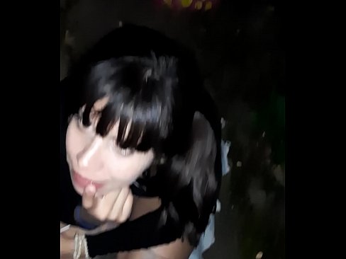 ❤️ Kadulla turvonneen peniksen vastineeksi karkkia ❌ Porno at fi.sexafinkarasskaz.ru ❤